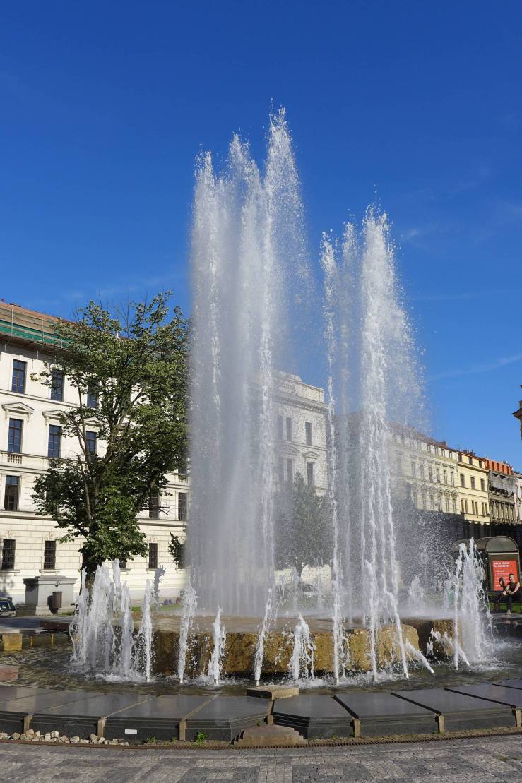 2017-06-14  Malá Strana a Tančící dům  W030