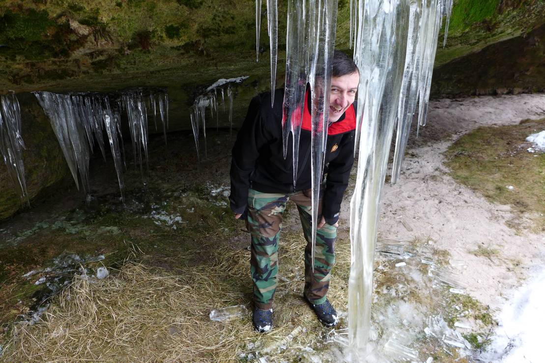 2018-03-07  Opožděné ledopády  W012