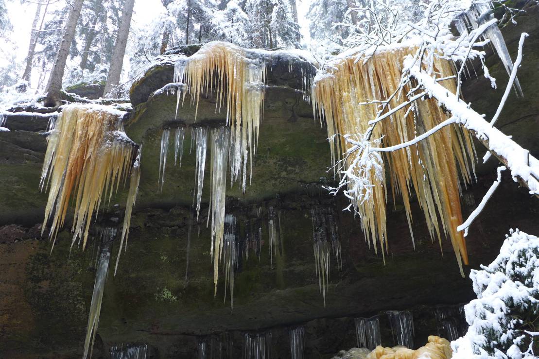 2018-03-07  Opožděné ledopády  W031