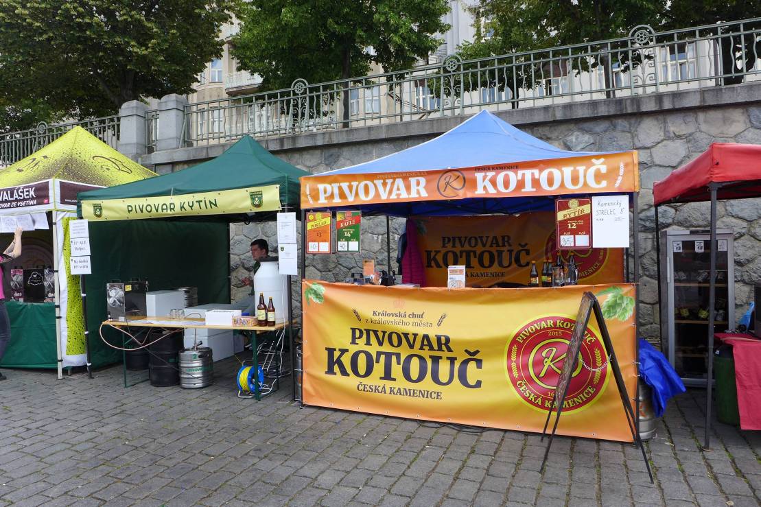 2018-06-15  Pivo na Náplavce  W010