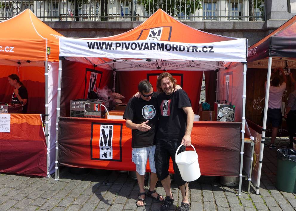 2018-06-15  Pivo na Náplavce  W020