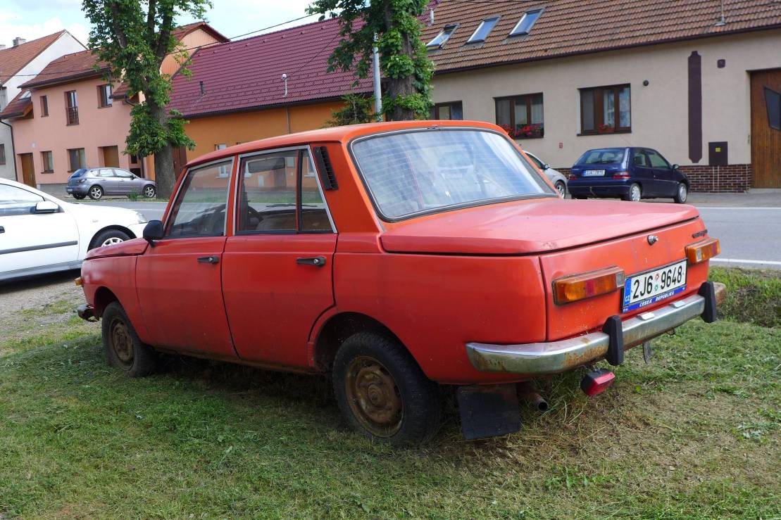 2018-06-19  Ježkovy voči  W039