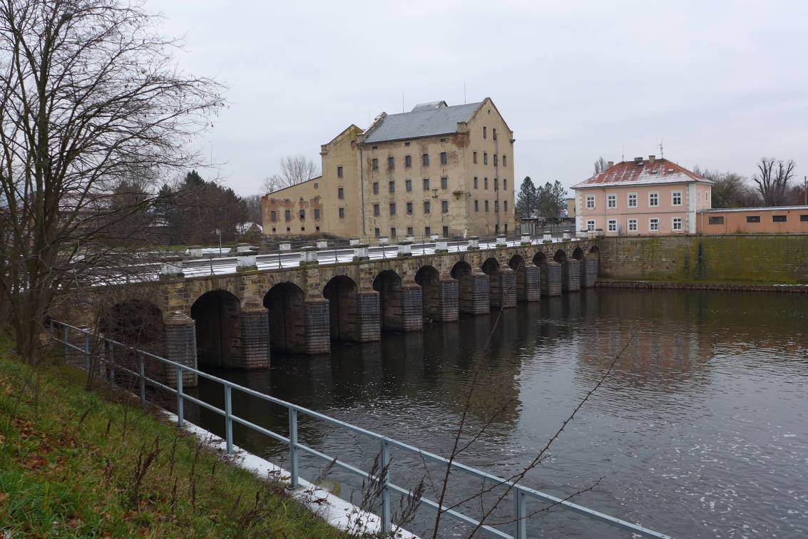 2020-12-04  Přes Terezín do Liťáku  W007