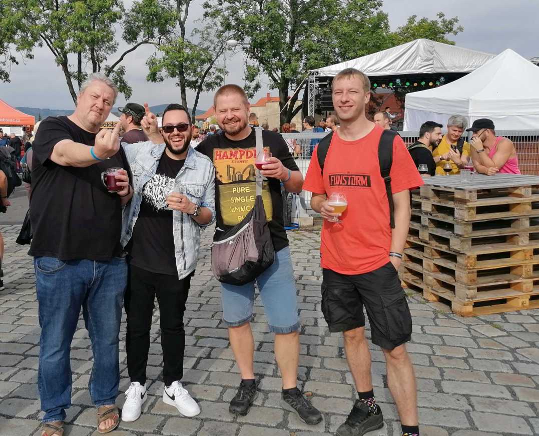2021-09-11  Zichovec Beer Fest  W032