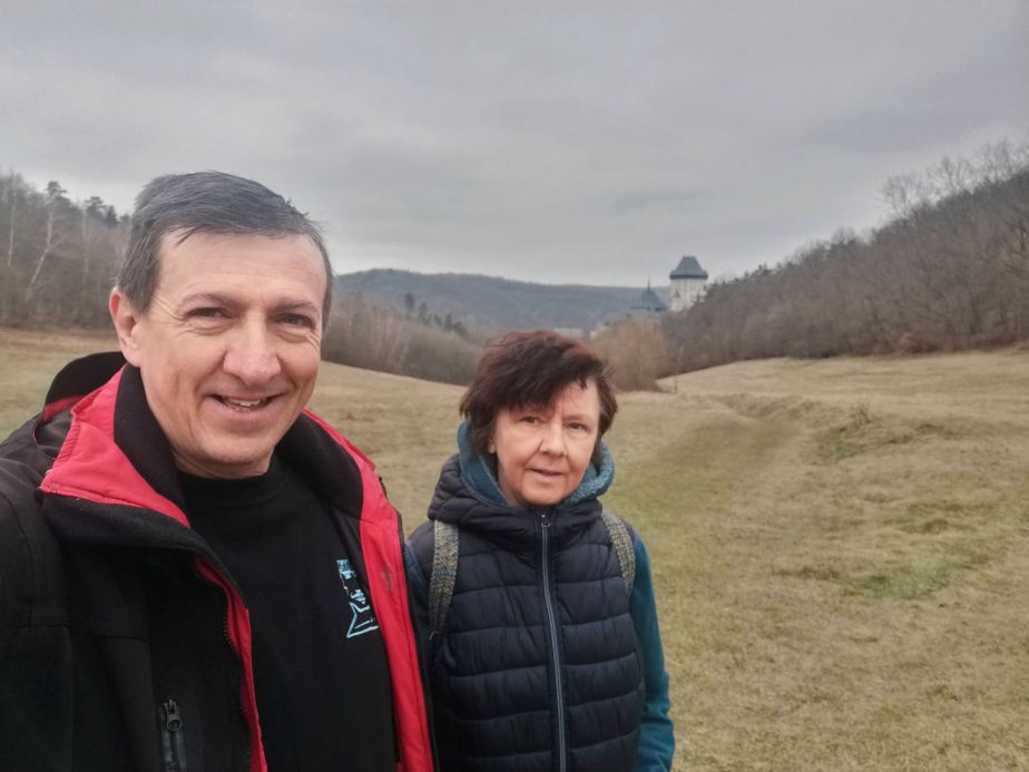 2025-03-23  Fialková svatba  W008
