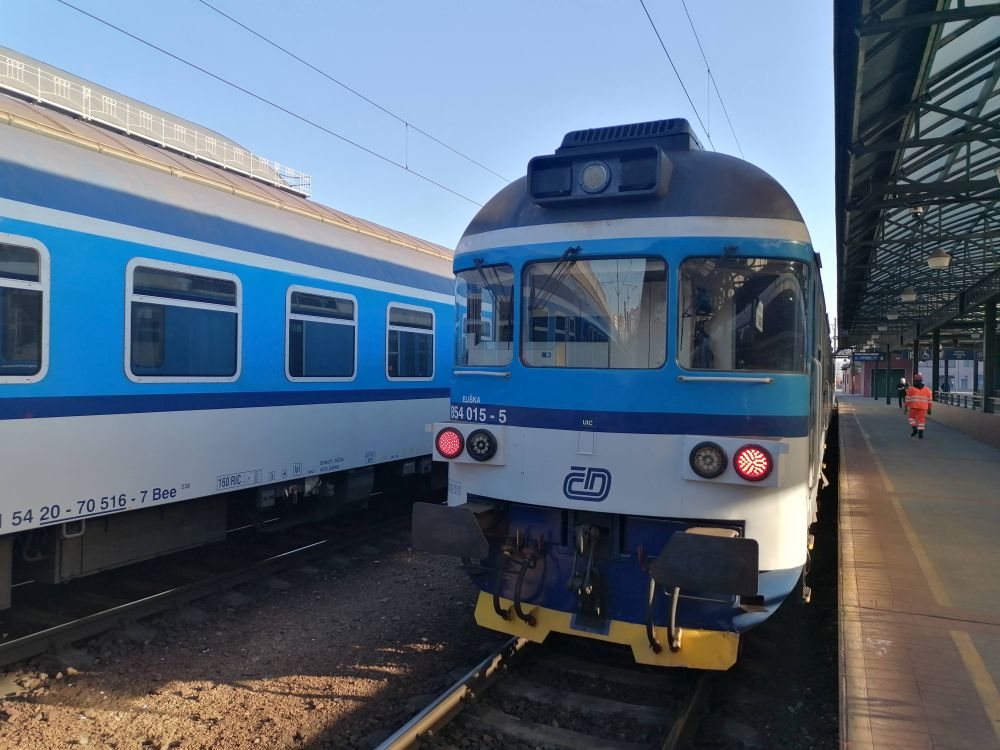 2025-04-04  Pojizeří  W001