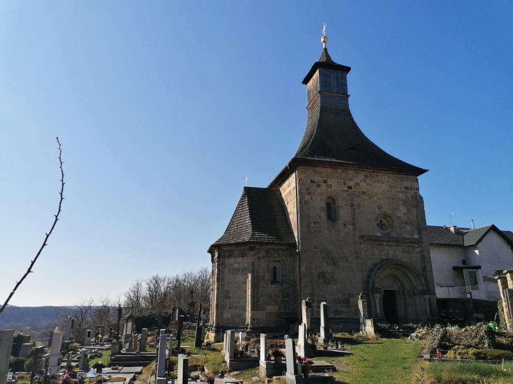 2025-04-04  Pojizeří  W003