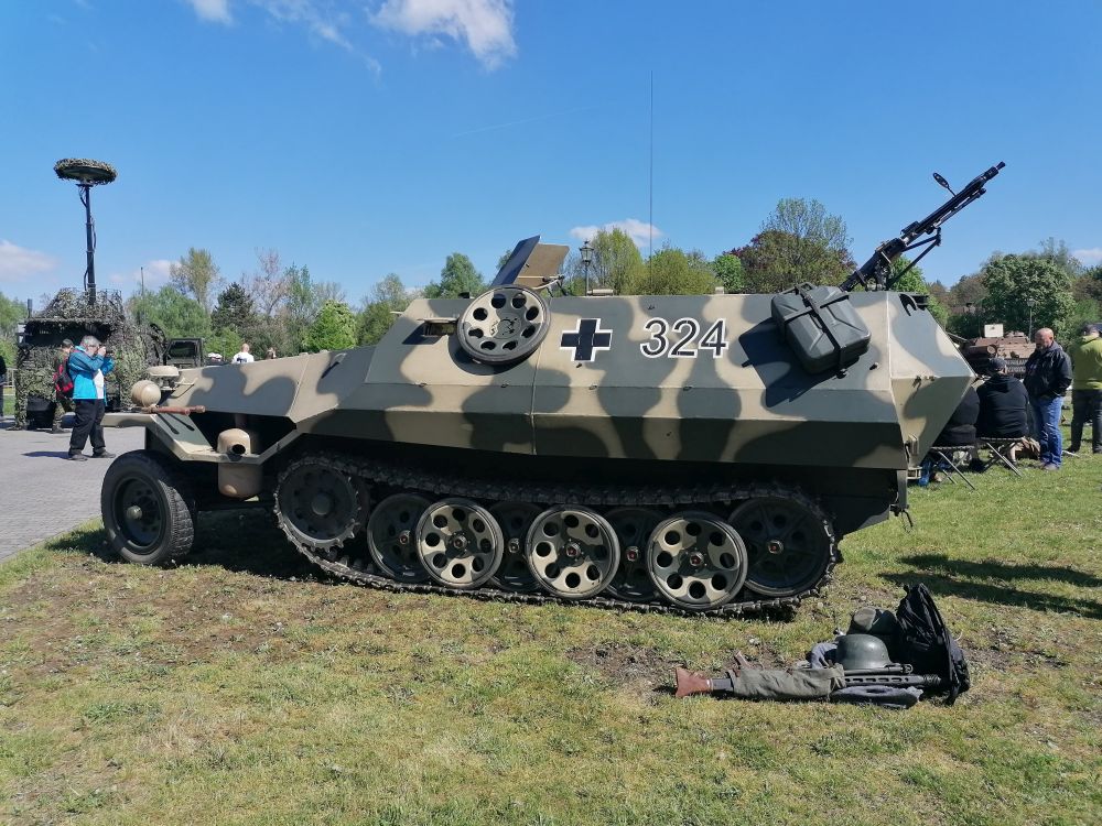 2025-04-26  Lopni Beczku  W017