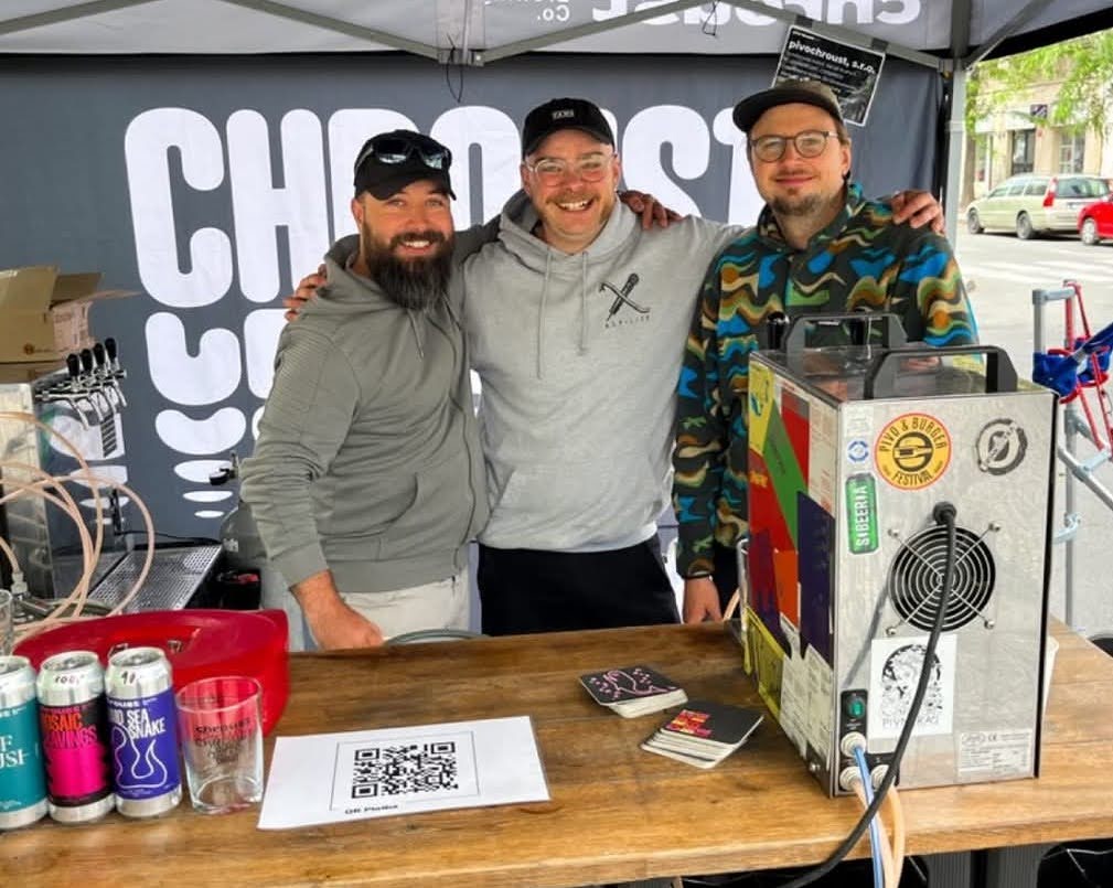2025-05-18  Pivo & Burger  W011