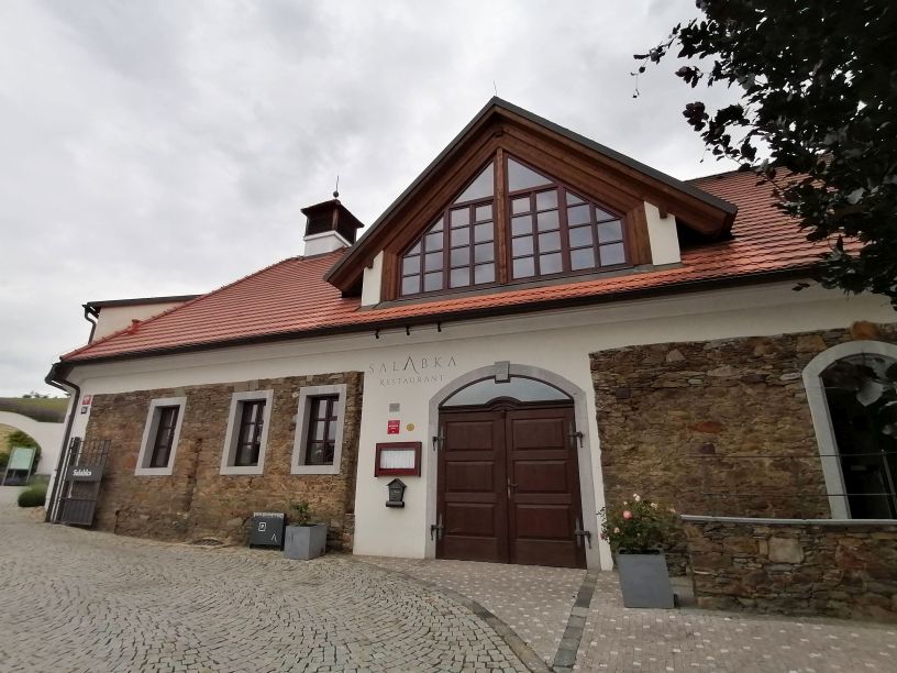 2025-06-01  Pražské vinice 2025  W001