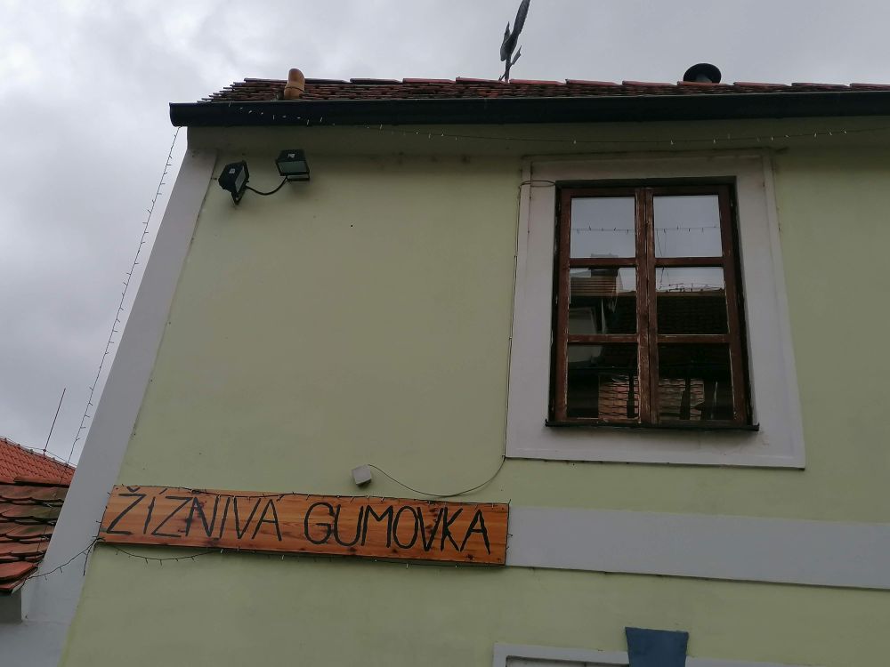 2025-10-24  Za Pány z Růže  W012