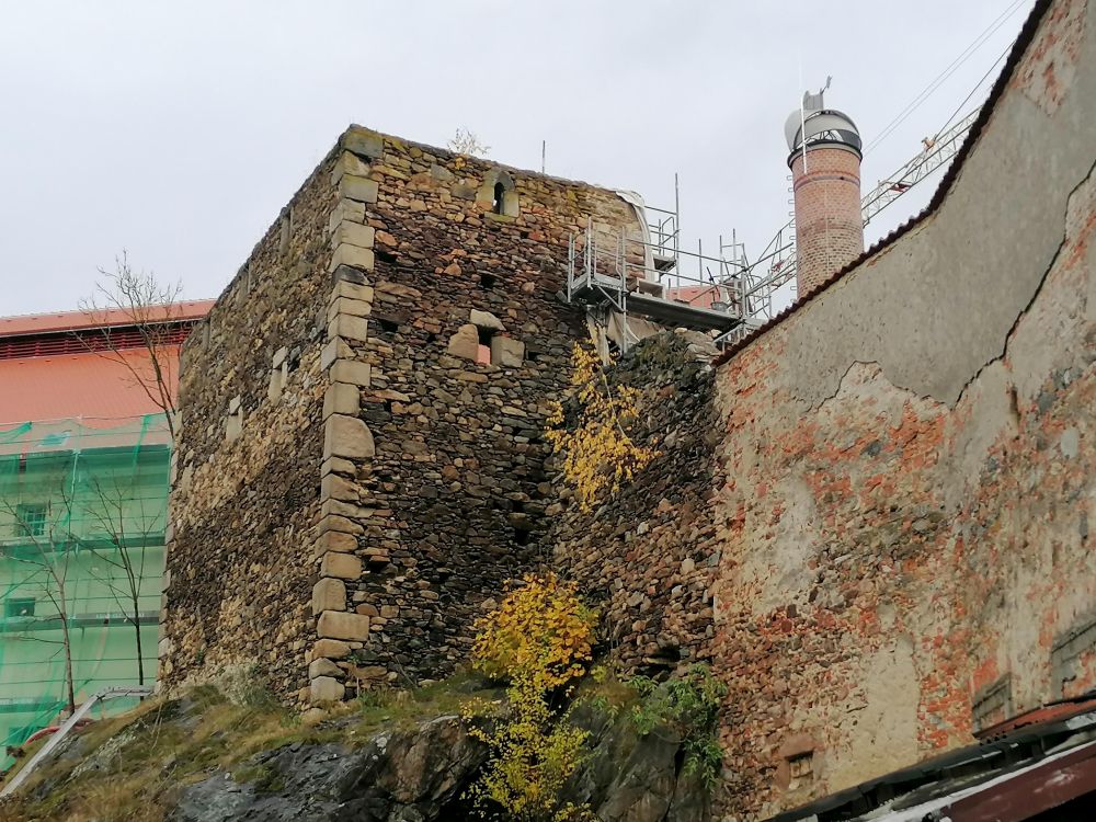 2025-10-27  Za Pány z Růže  W010