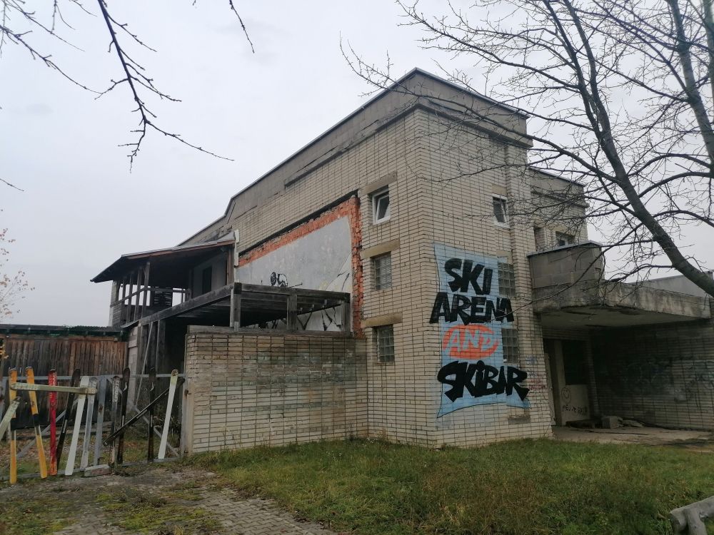 2025-11-15  Z Milovic do Všejan  W004