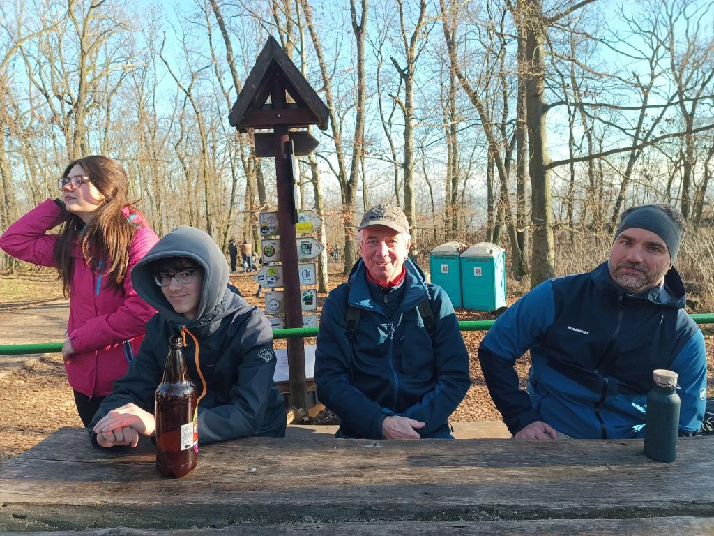 2025-12-27  Přípitek s Praotcem Čechem  W028