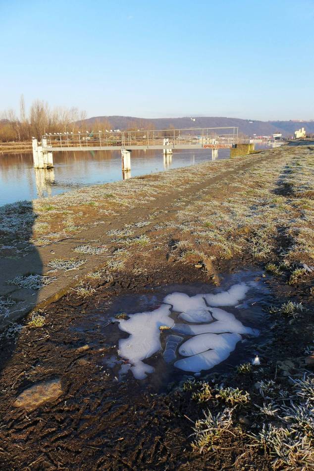 2016-02-26  Nehvizdy a Troja  002