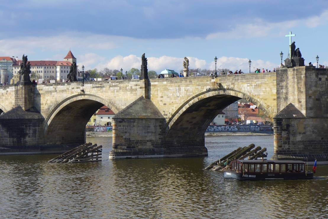 2016-04-06 Karlův most 004