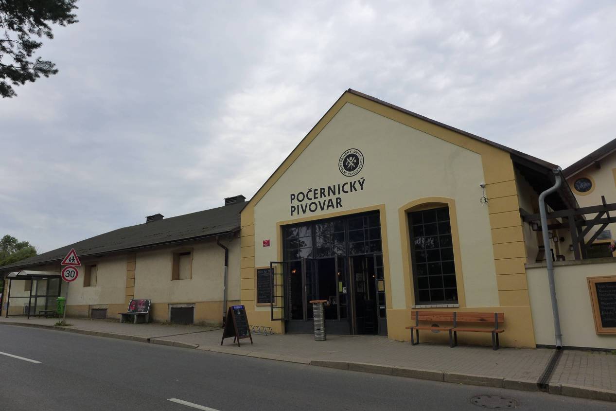 2016-07-21 Počernický pivovar W001